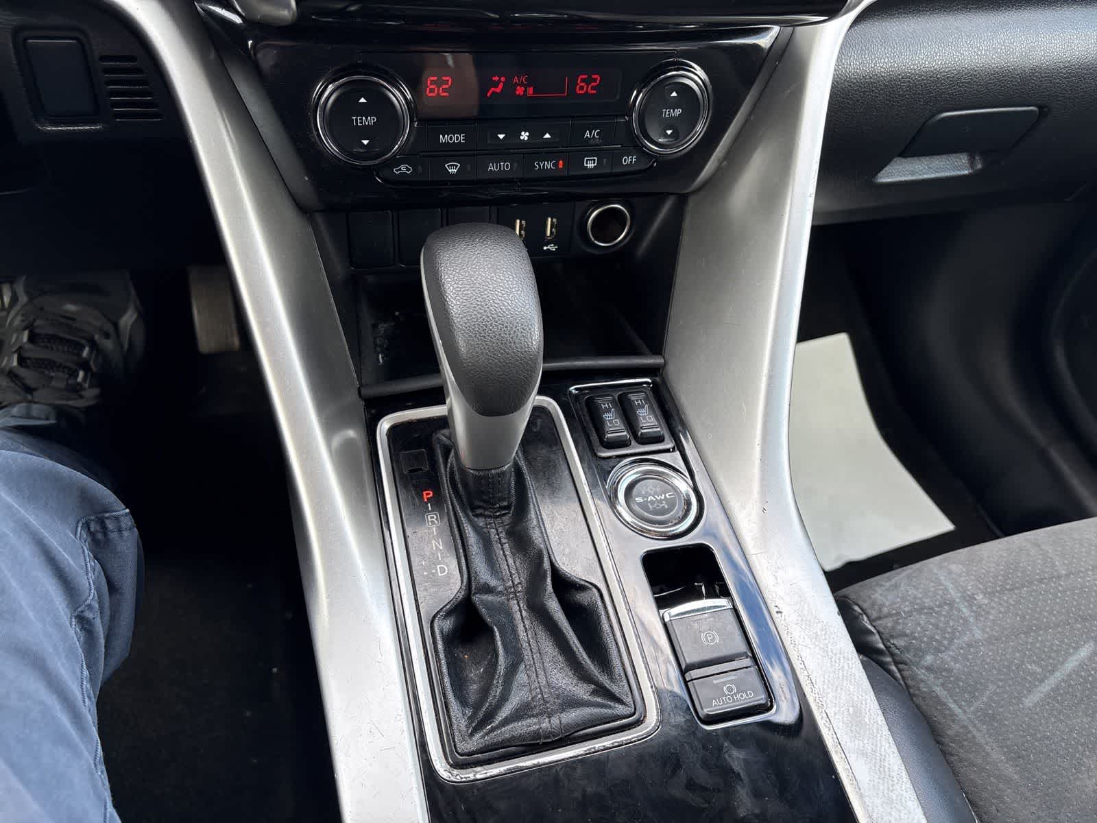 Thumbnail: 2022 Mitsubishi Eclipse Cross - 7