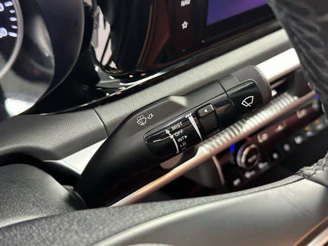 Thumbnail: 2023 Kia K5 - 18