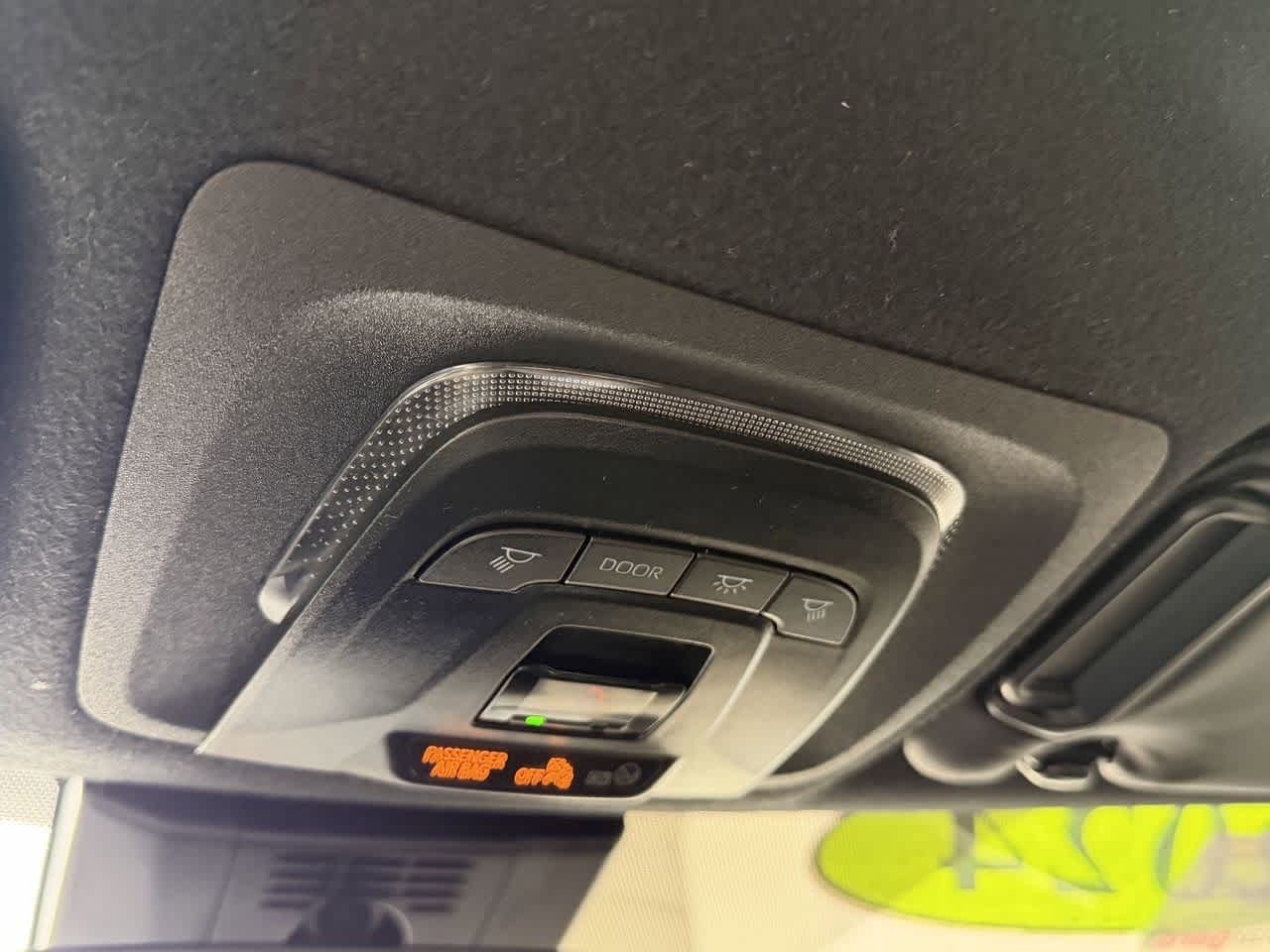 Thumbnail: 2024 Toyota Corolla - 21