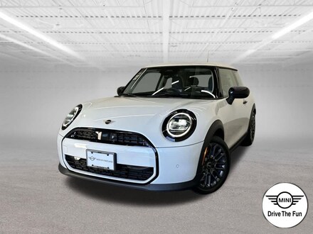 2026 MINI Hardtop 2 Door Signature Plus Hatchback