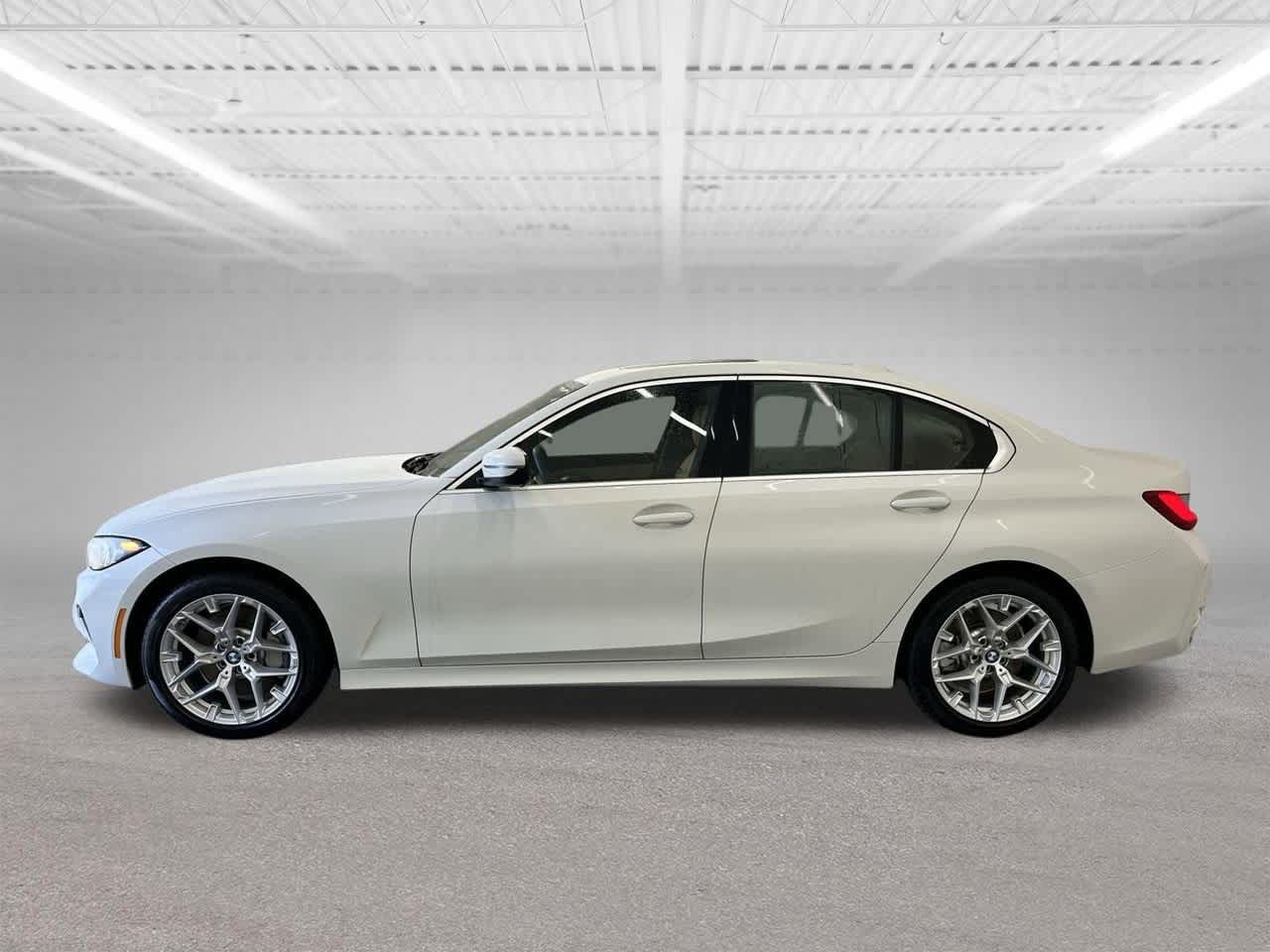 Thumbnail: 2025 BMW 3 Series - 2