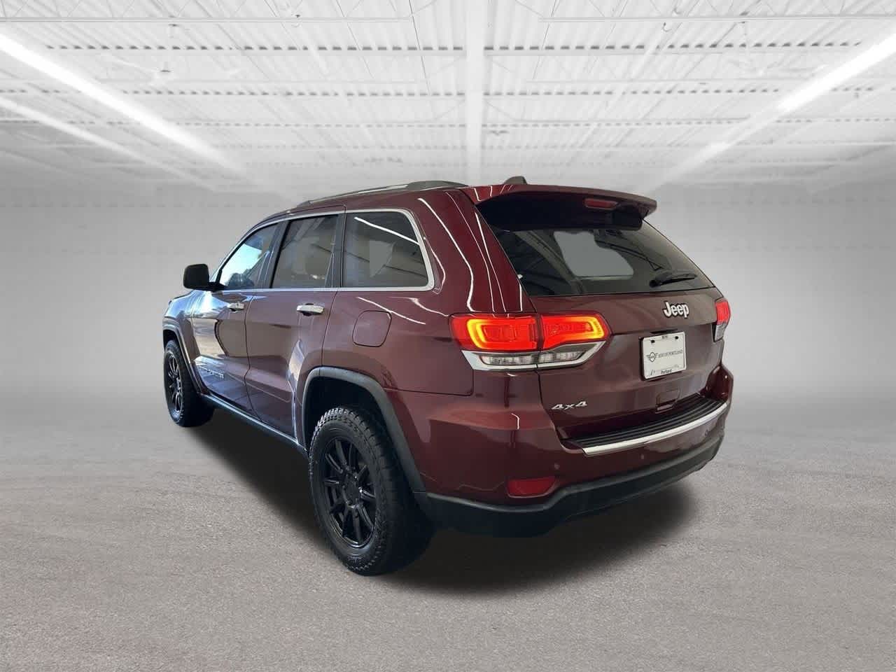 Thumbnail: 2019 Jeep Grand Cherokee - 3