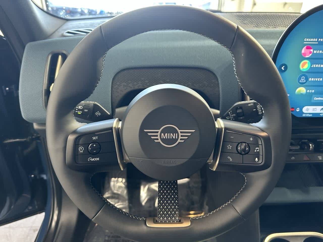 Thumbnail: 2025 MINI Cooper Countryman - 16