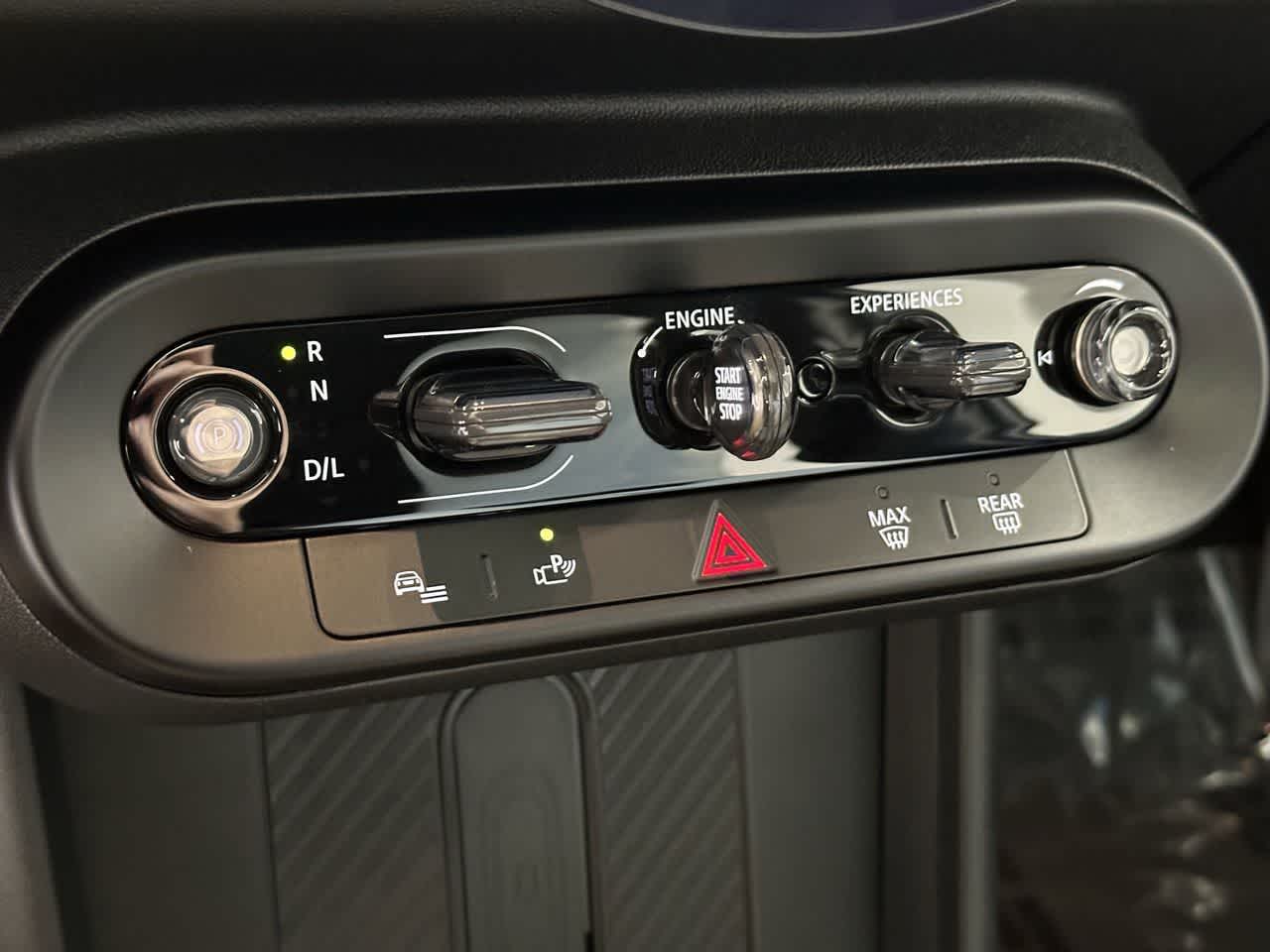 Thumbnail: 2025 MINI Cooper Hardtop - 20