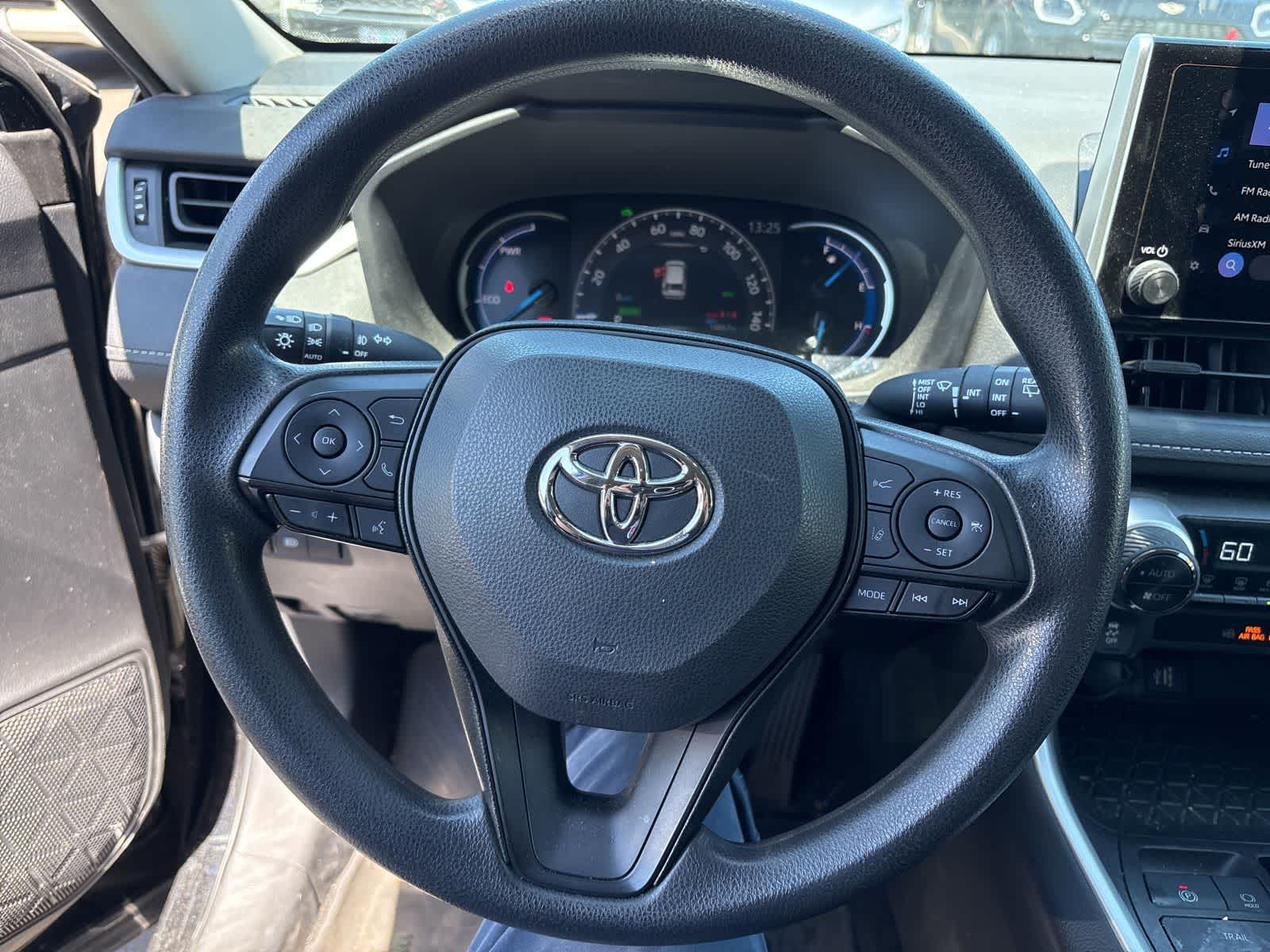 Thumbnail: 2023 Toyota RAV4 - 3