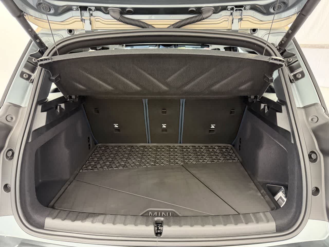 Thumbnail: 2026 MINI Cooper Countryman - 4