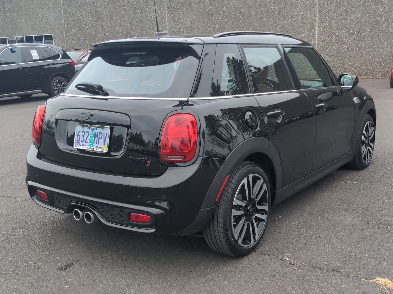Thumbnail: 2020 MINI Cooper Hardtop - 6