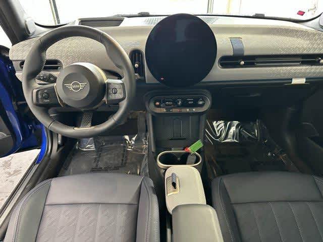 Thumbnail: 2025 MINI Cooper Hardtop - 12