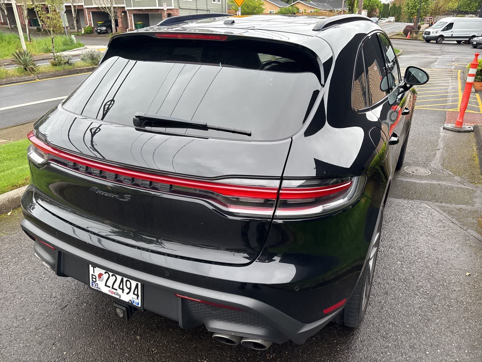 Thumbnail: 2022 Porsche Macan - 10