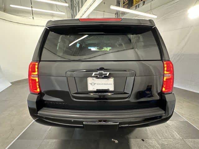2019 Chevrolet Suburban LT photo 3