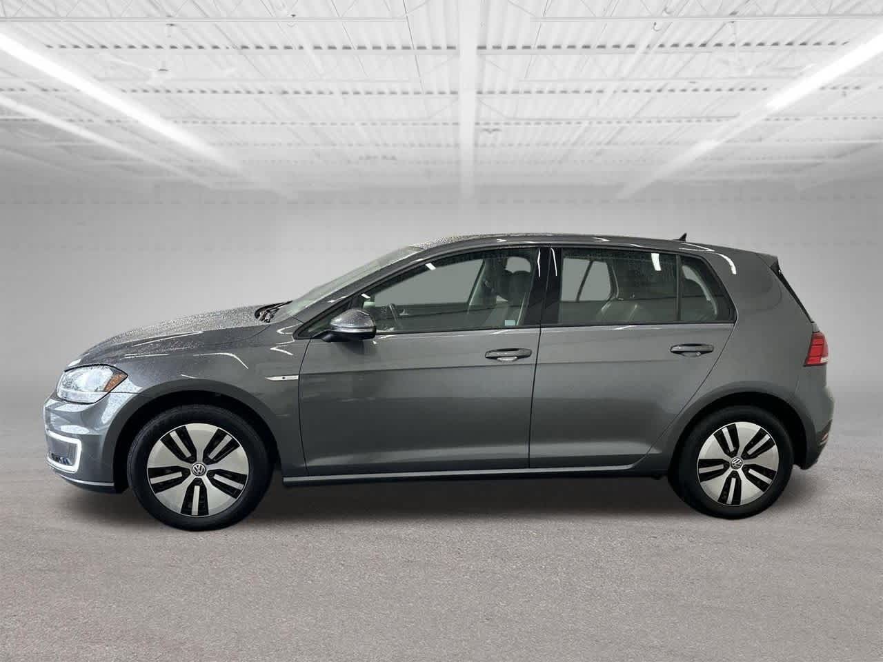 Thumbnail: 2019 Volkswagen e-Golf - 2