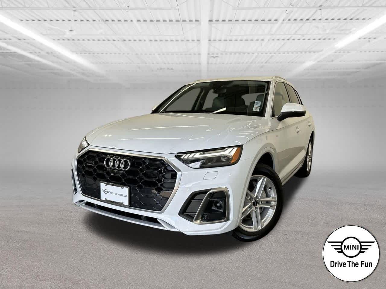 Thumbnail: 2022 Audi Q5 - 1