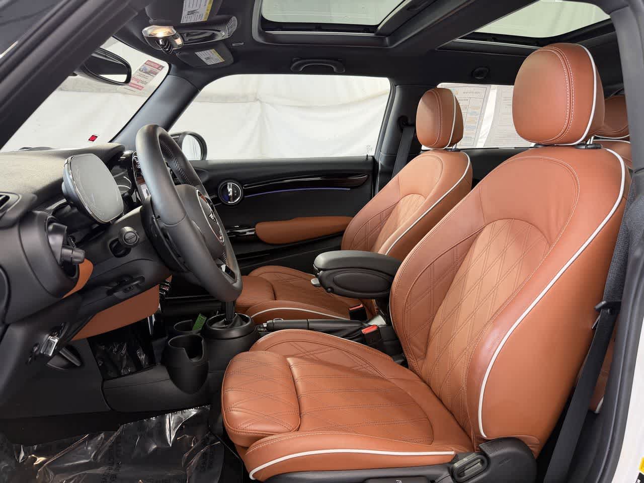 Thumbnail: 2023 MINI Cooper Hardtop - 10