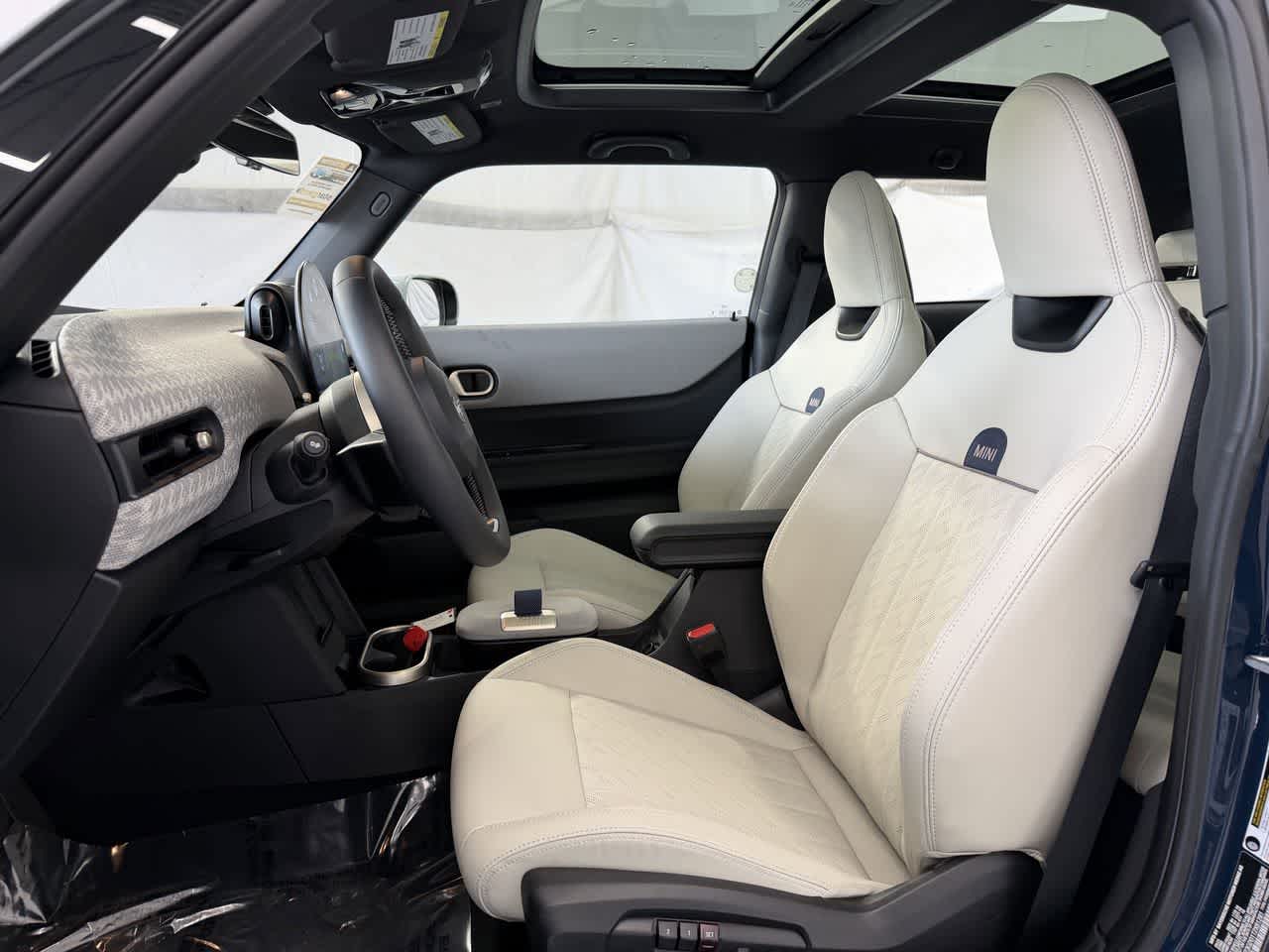 Thumbnail: 2026 MINI Cooper Hardtop - 9