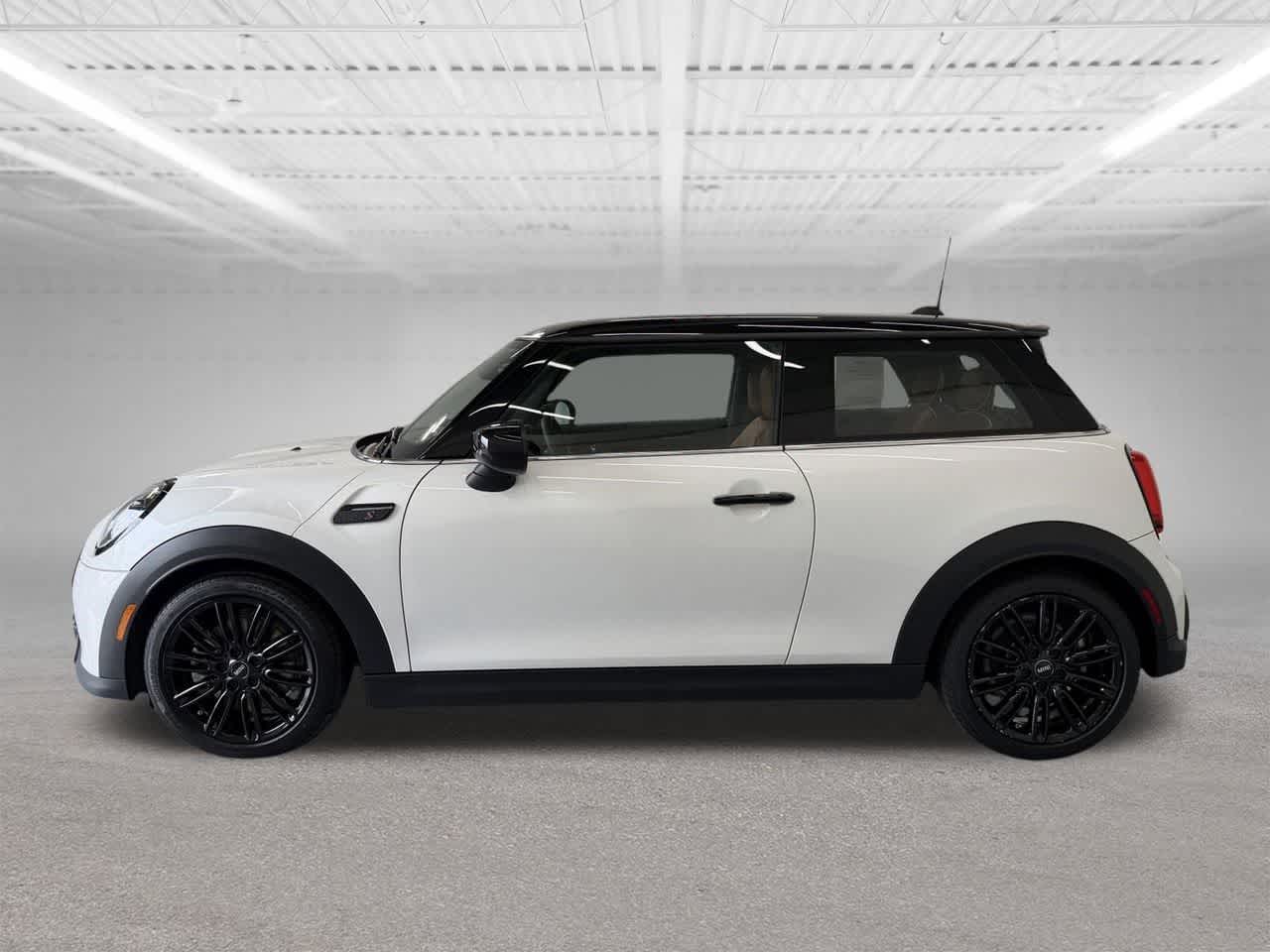 Thumbnail: 2023 MINI Cooper Hardtop - 2