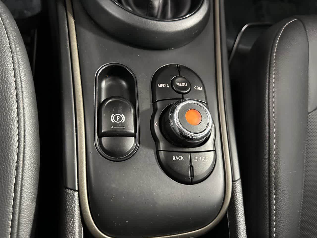 Thumbnail: 2022 MINI Cooper Countryman - 24