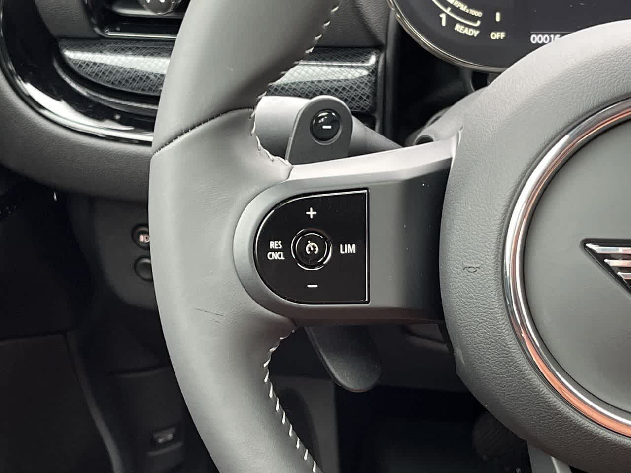 Thumbnail: 2024 MINI Cooper Clubman - 23