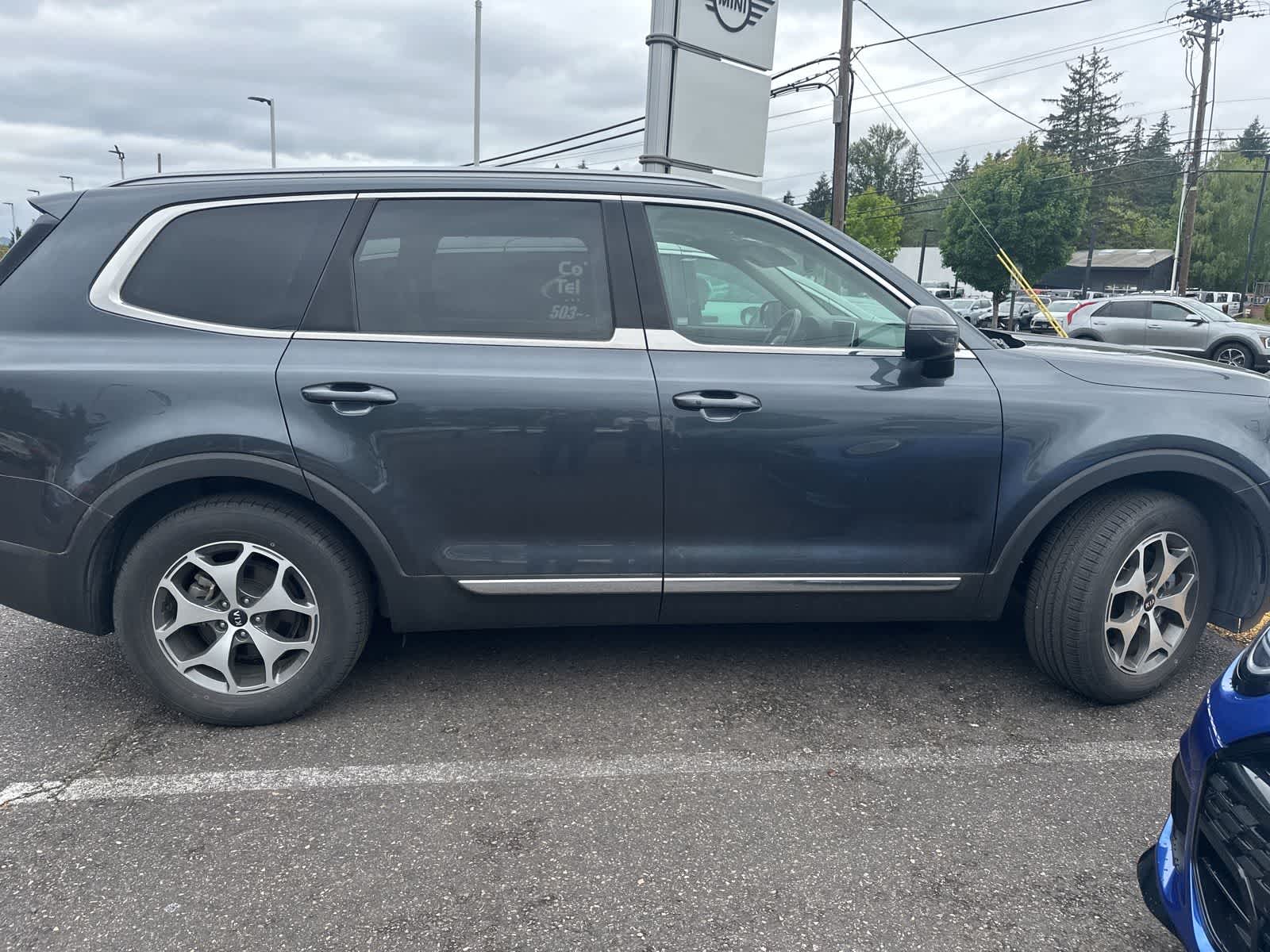 Thumbnail: 2020 Kia Telluride - 11