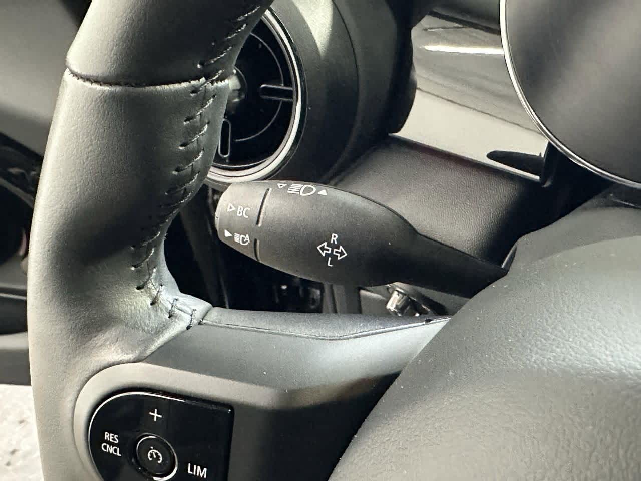 Thumbnail: 2024 MINI Cooper Hardtop - 16