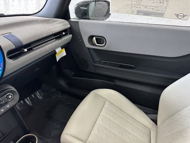 Thumbnail: 2025 MINI Cooper Hardtop - 25