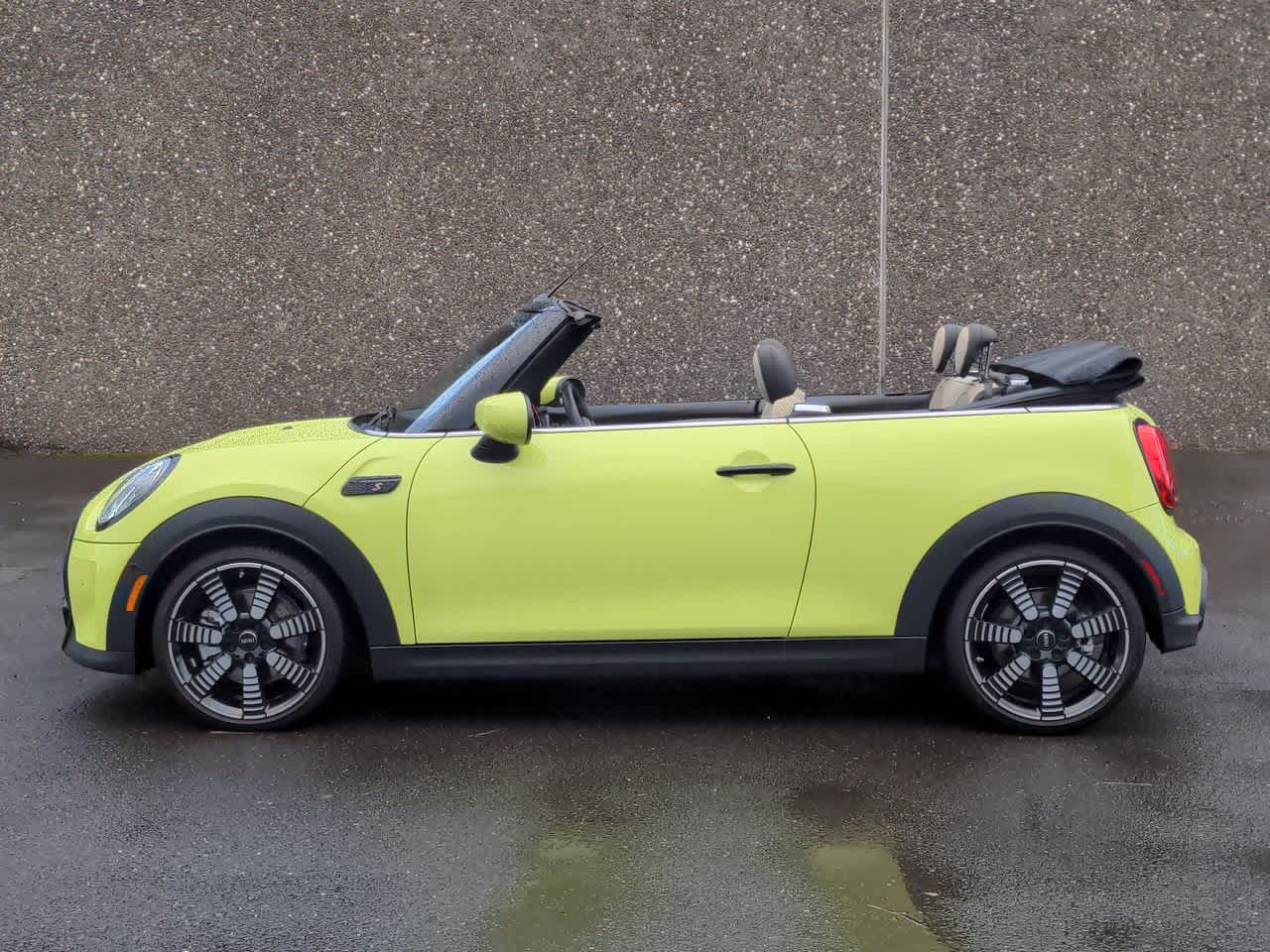 Thumbnail: 2022 MINI Cooper Convertible - 10