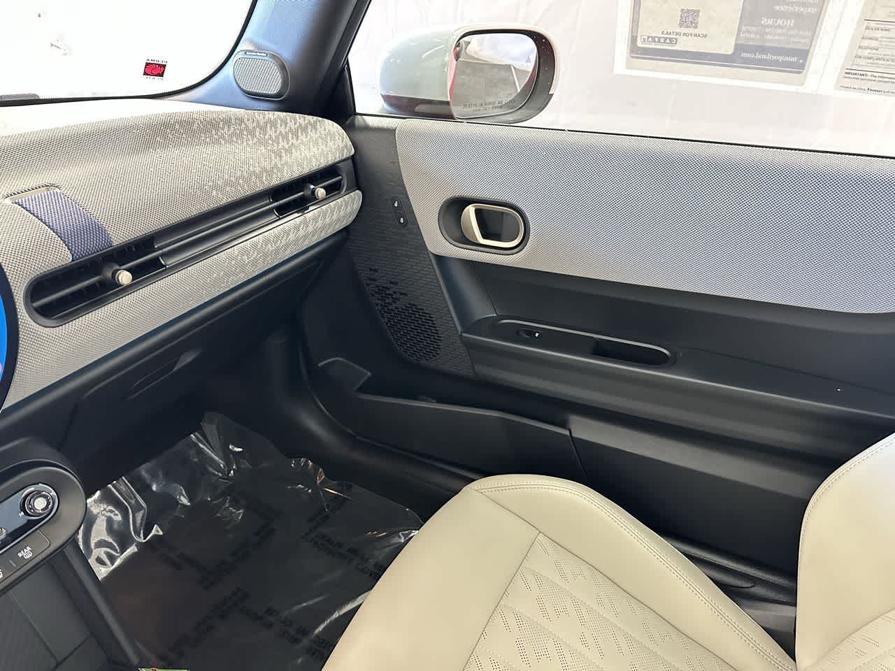 Thumbnail: 2025 MINI Cooper Hardtop - 24