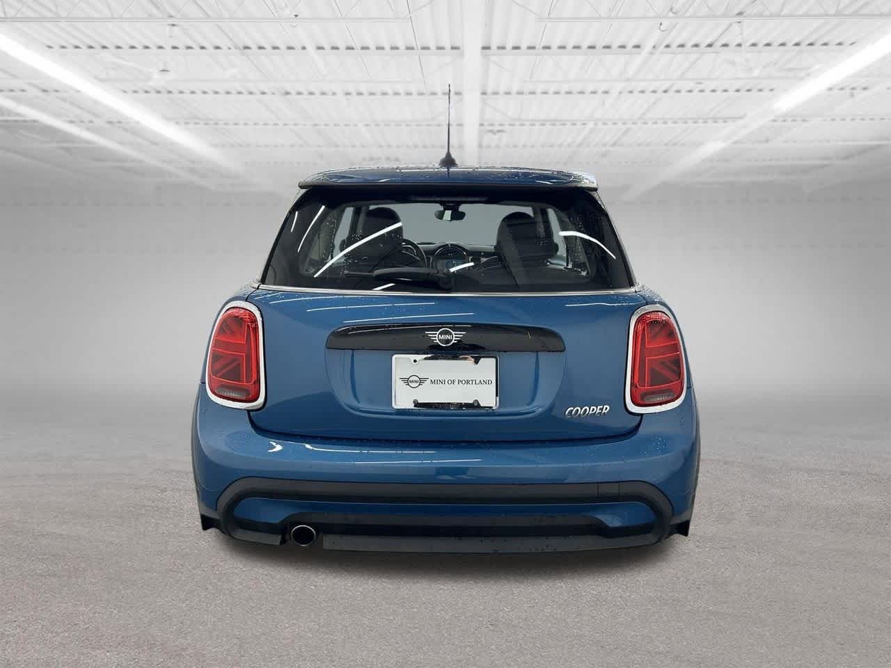 Thumbnail: 2023 MINI Cooper Hardtop - 4