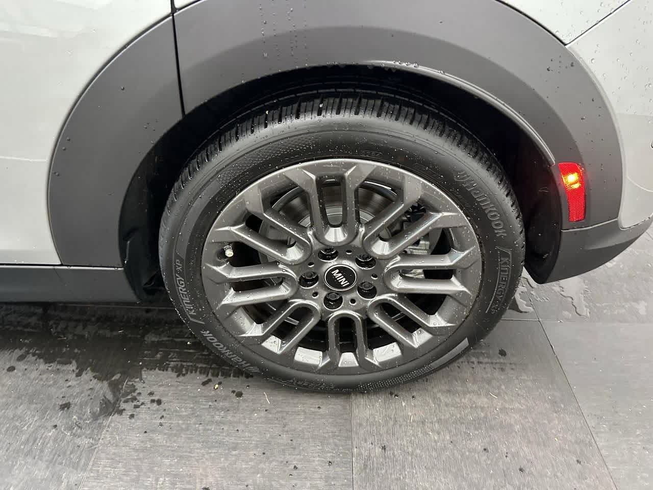 Thumbnail: 2025 MINI Cooper Hardtop - 13