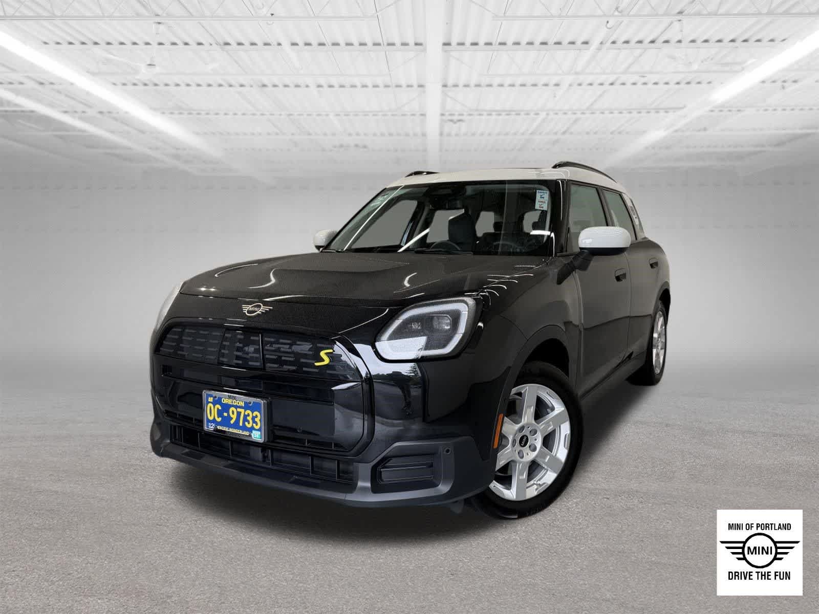 2025 Mini SE Countryman