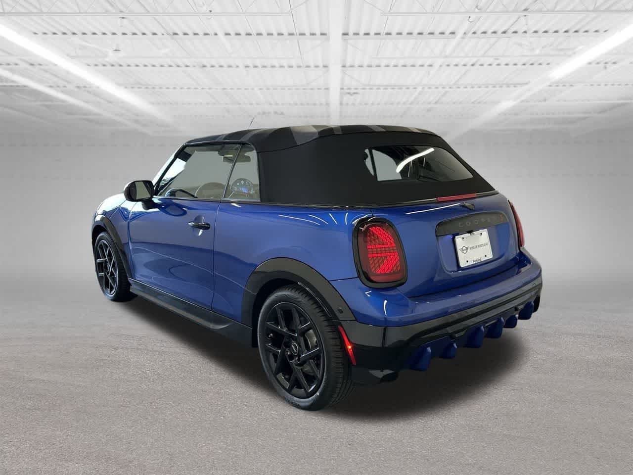 Thumbnail: 2026 MINI Cooper Convertible - 3