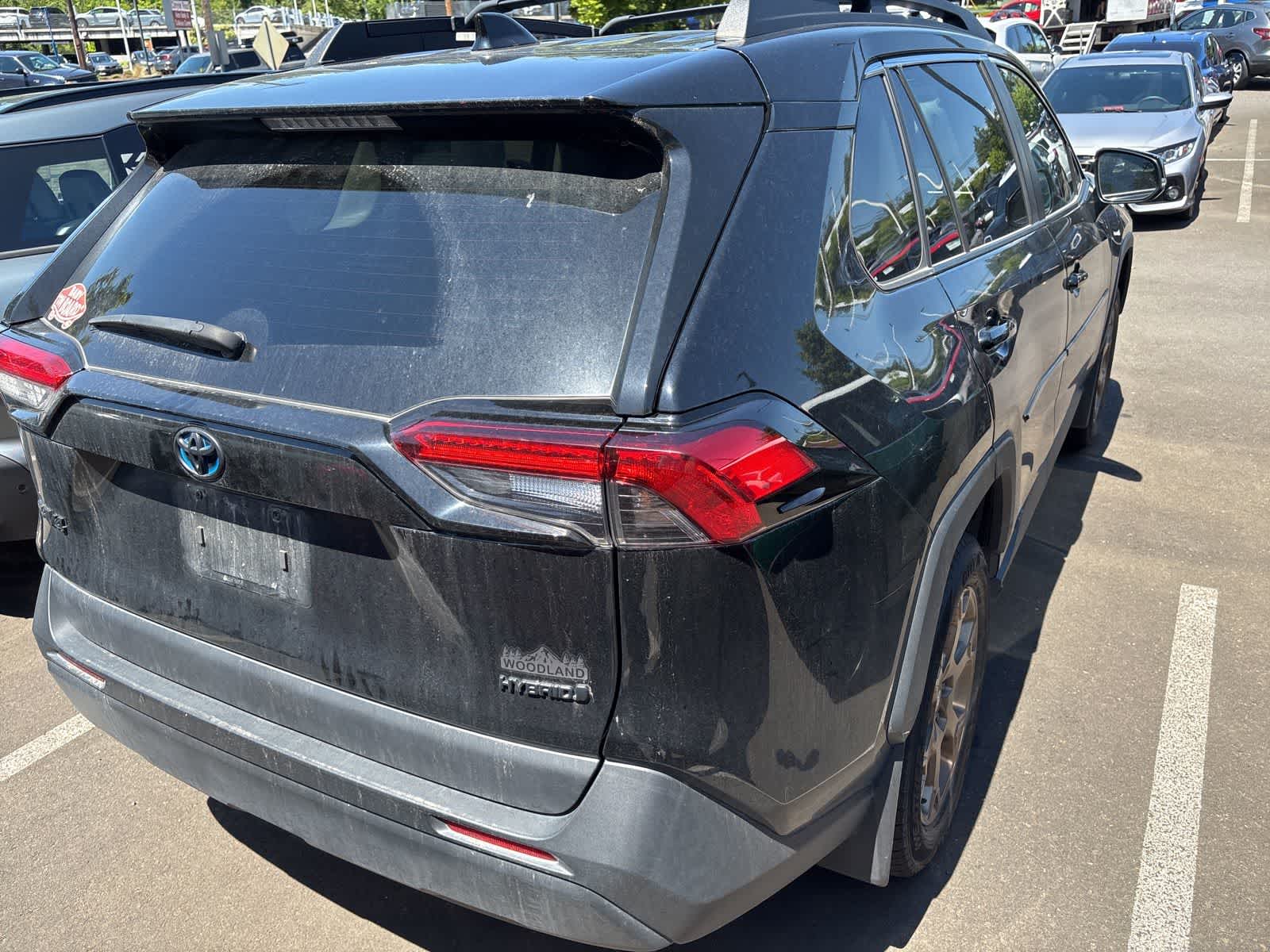 Thumbnail: 2023 Toyota RAV4 - 12