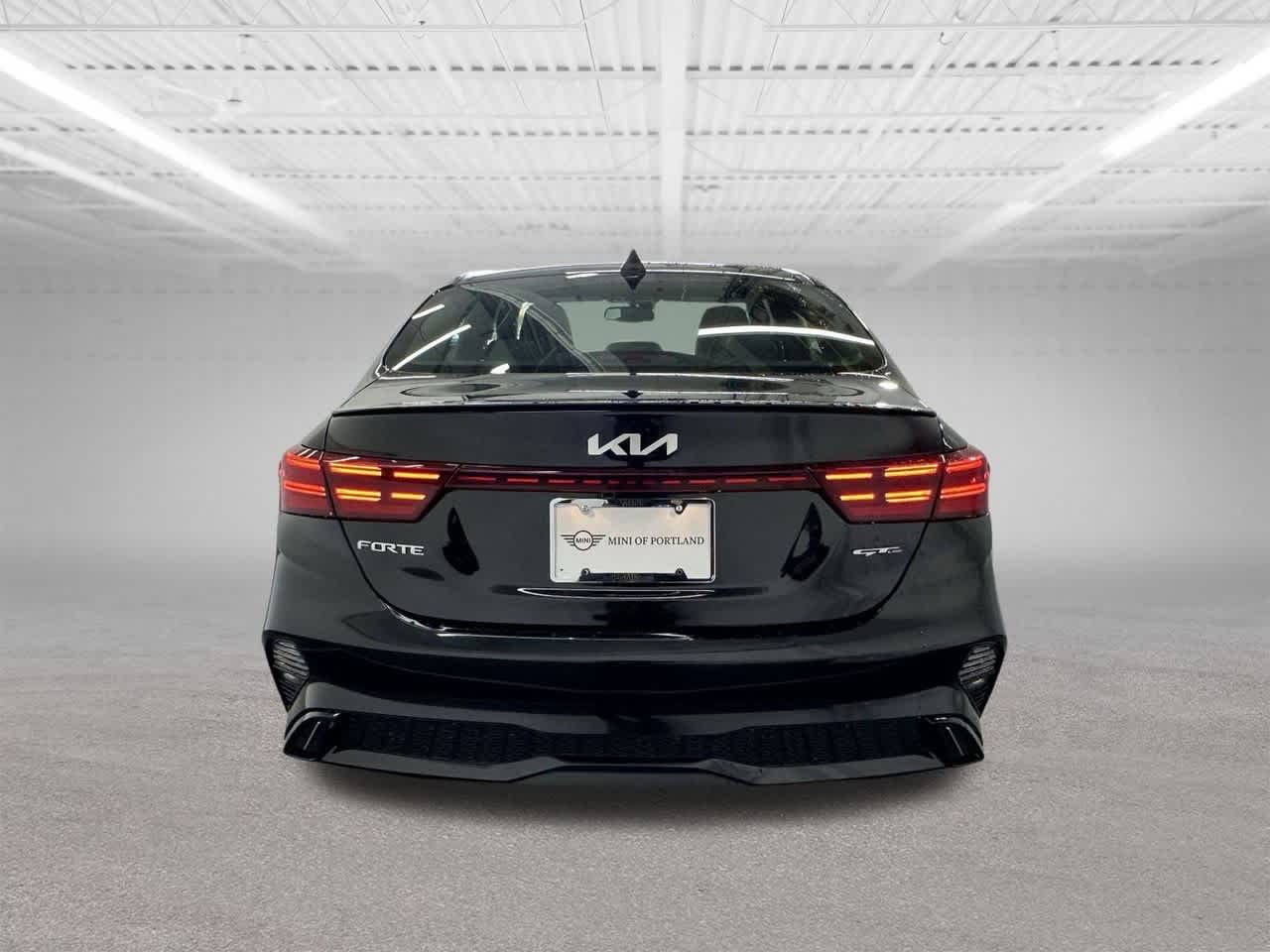 Thumbnail: 2024 Kia Forte - 4