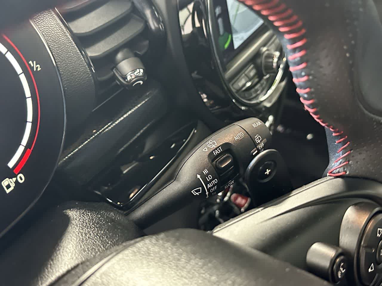 Thumbnail: 2021 MINI Cooper Clubman - 18