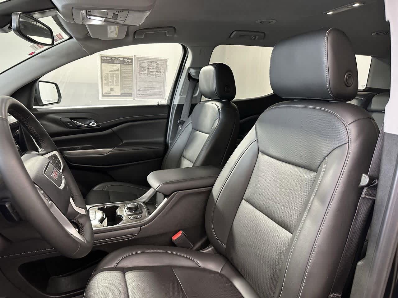 Thumbnail: 2023 GMC Acadia - 8