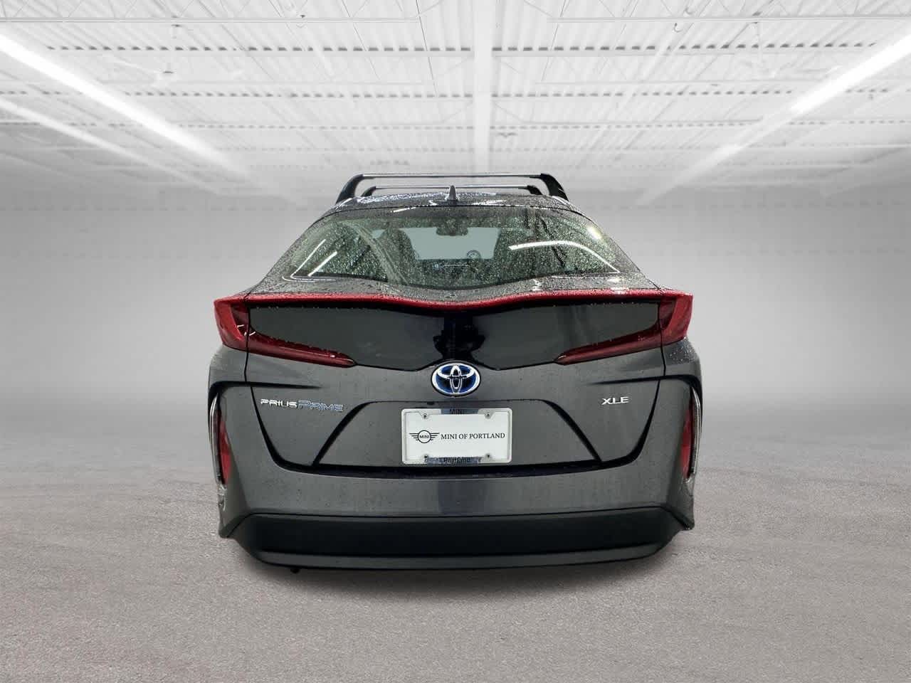 Thumbnail: 2022 Toyota Prius Prime - 4