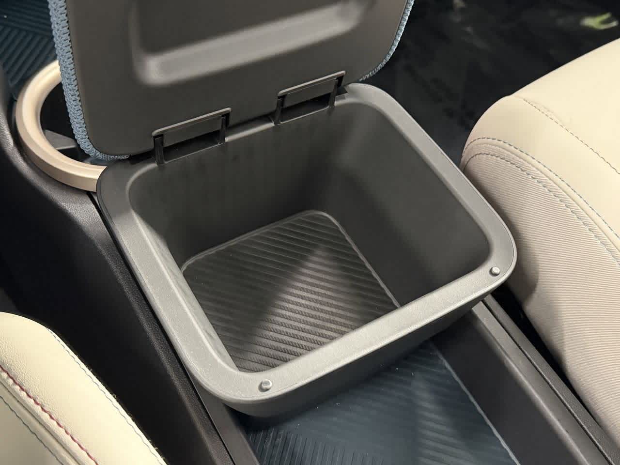 Thumbnail: 2025 MINI Cooper Countryman - 23