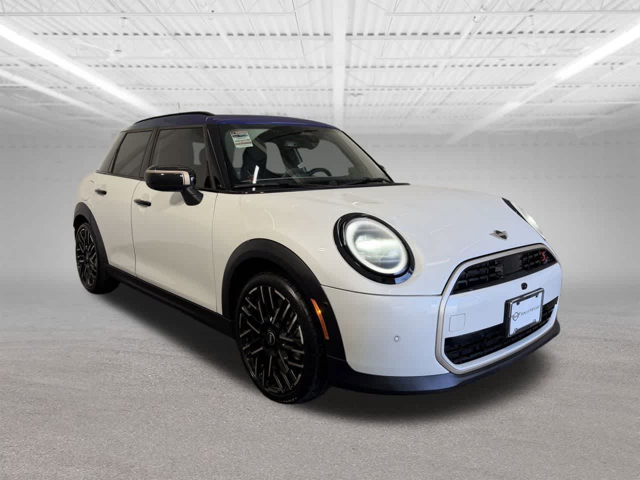 Thumbnail: 2025 MINI Cooper Hardtop - 7