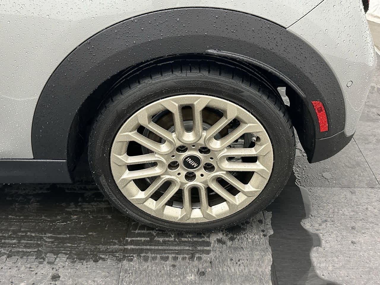 Thumbnail: 2025 MINI Cooper Hardtop - 24