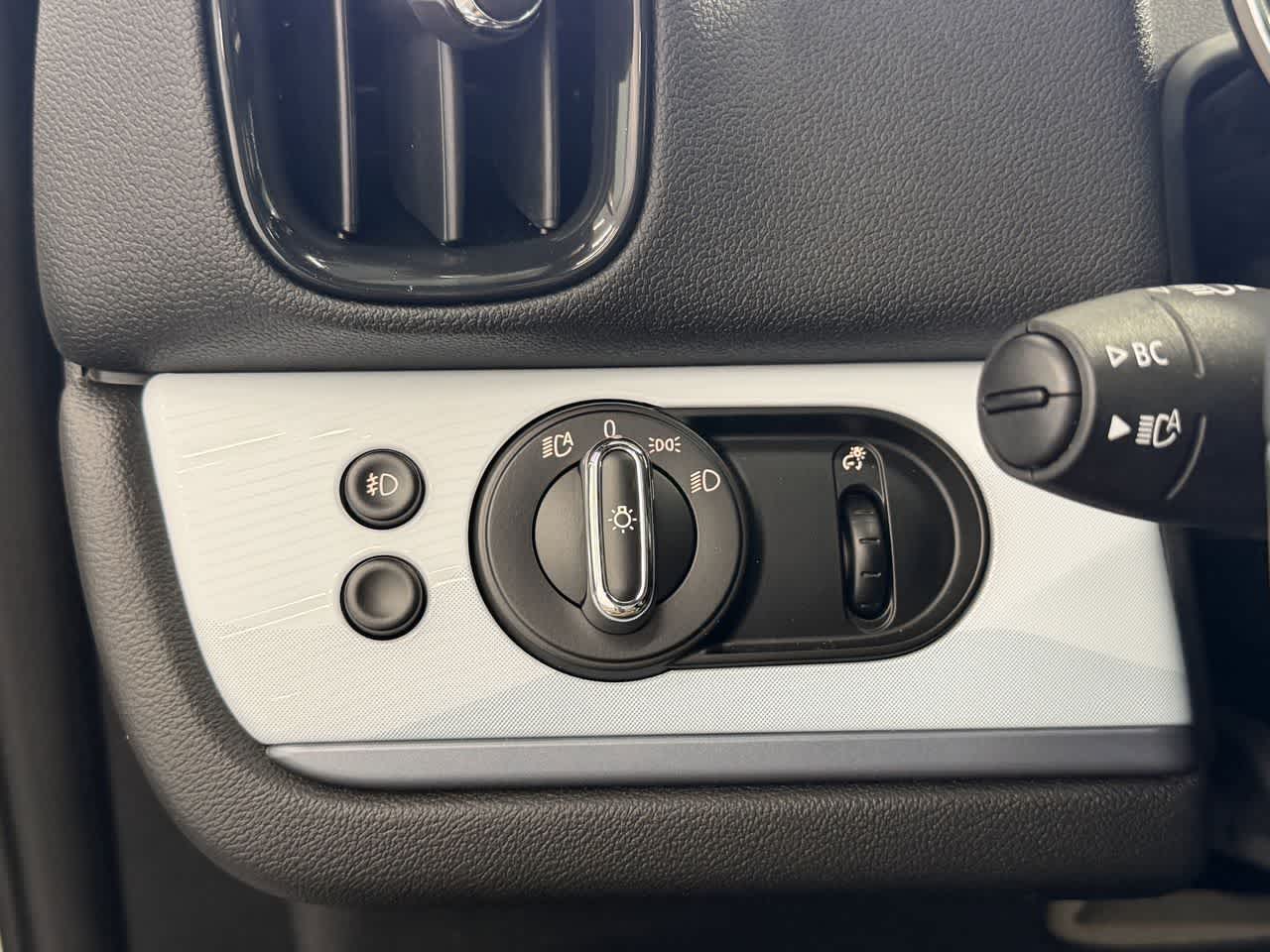 Thumbnail: 2023 MINI Cooper Countryman - 16