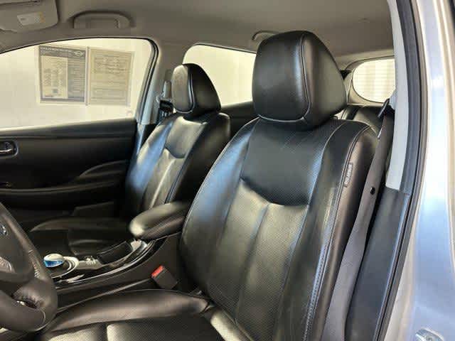Thumbnail: 2017 Nissan Leaf - 11
