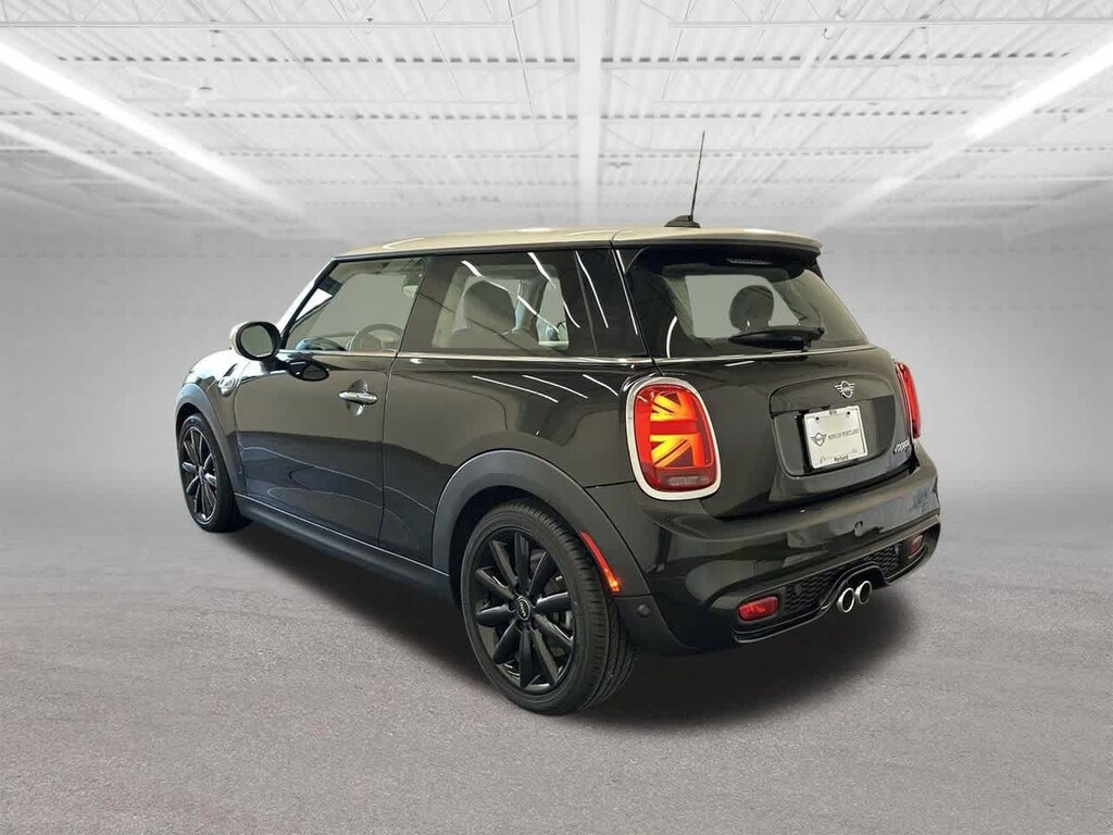 2020 Mini Cooper Hardtop 2 Door Signature photo 4