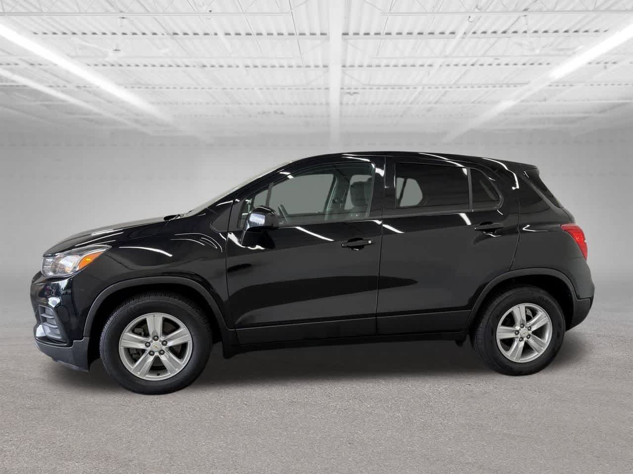 Thumbnail: 2020 Chevrolet Trax - 2