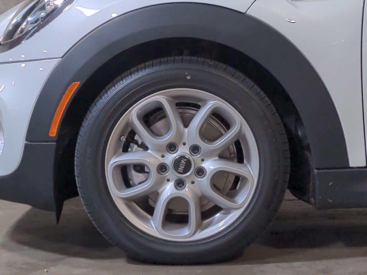 Thumbnail: 2020 MINI Cooper Hardtop - 13