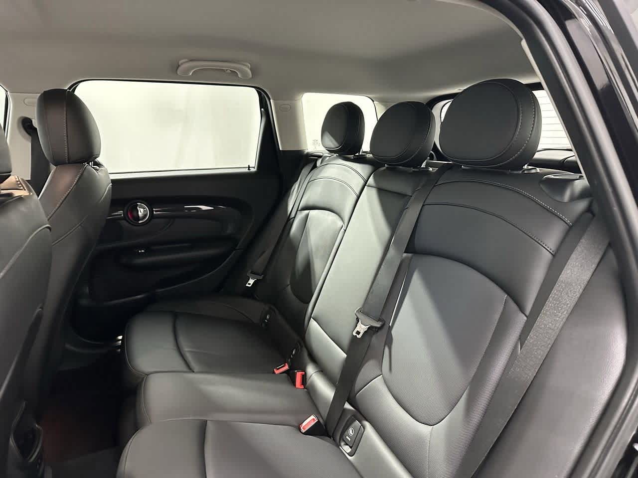 Thumbnail: 2019 MINI Cooper Clubman - 11