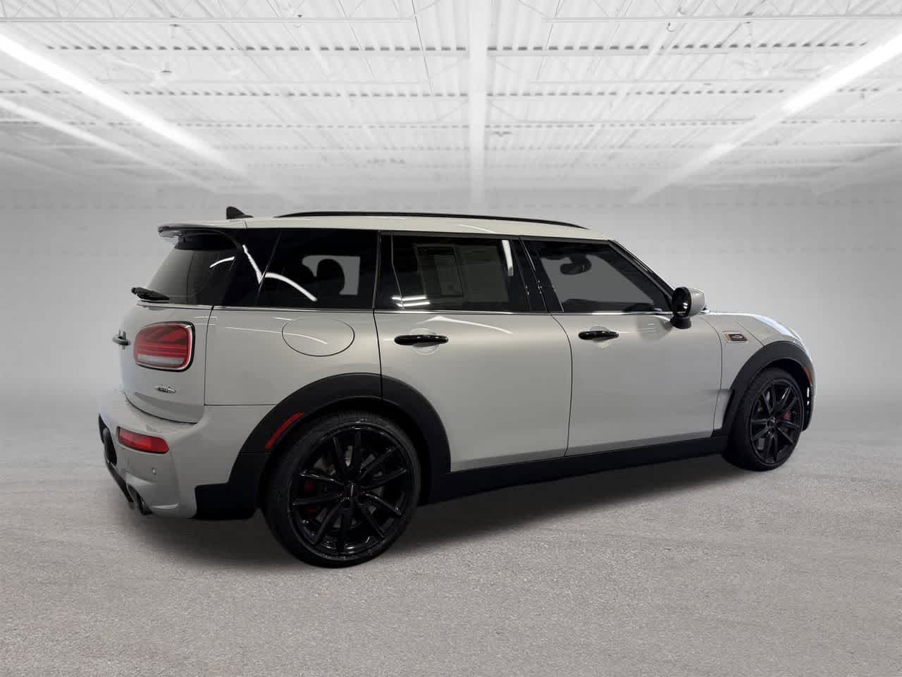 Thumbnail: 2023 MINI Cooper Clubman - 6