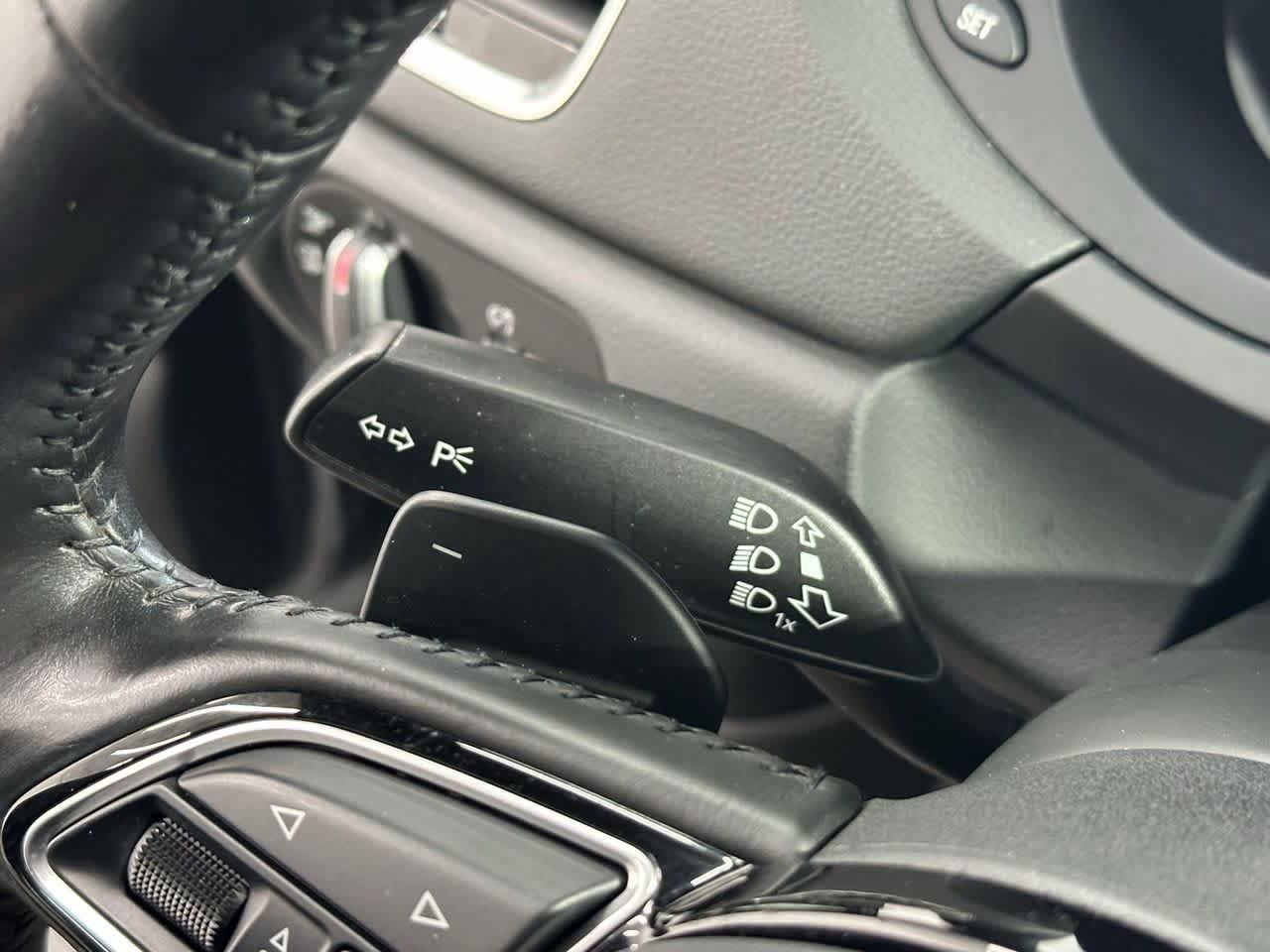 Thumbnail: 2016 Audi Q3 - 17