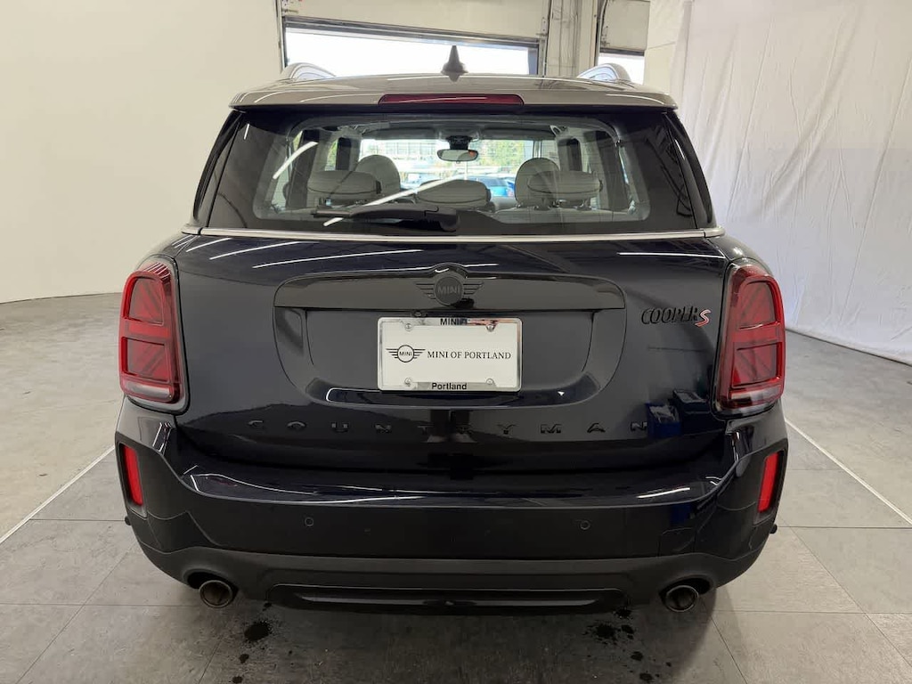 2023 Mini Cooper S Iconic photo 3