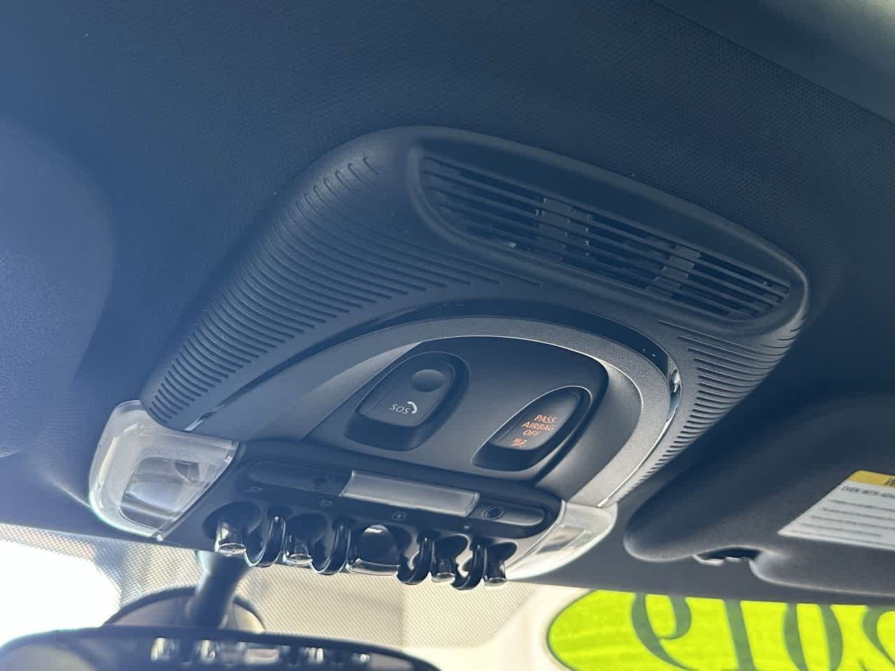 Thumbnail: 2019 MINI Cooper Hardtop - 21