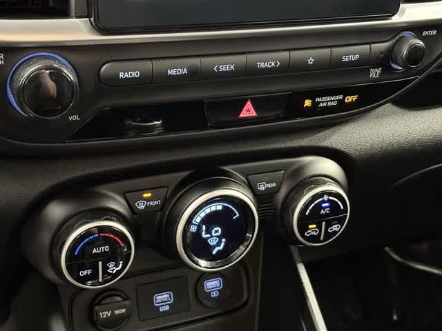 2020 Hyundai Venue SEL 21