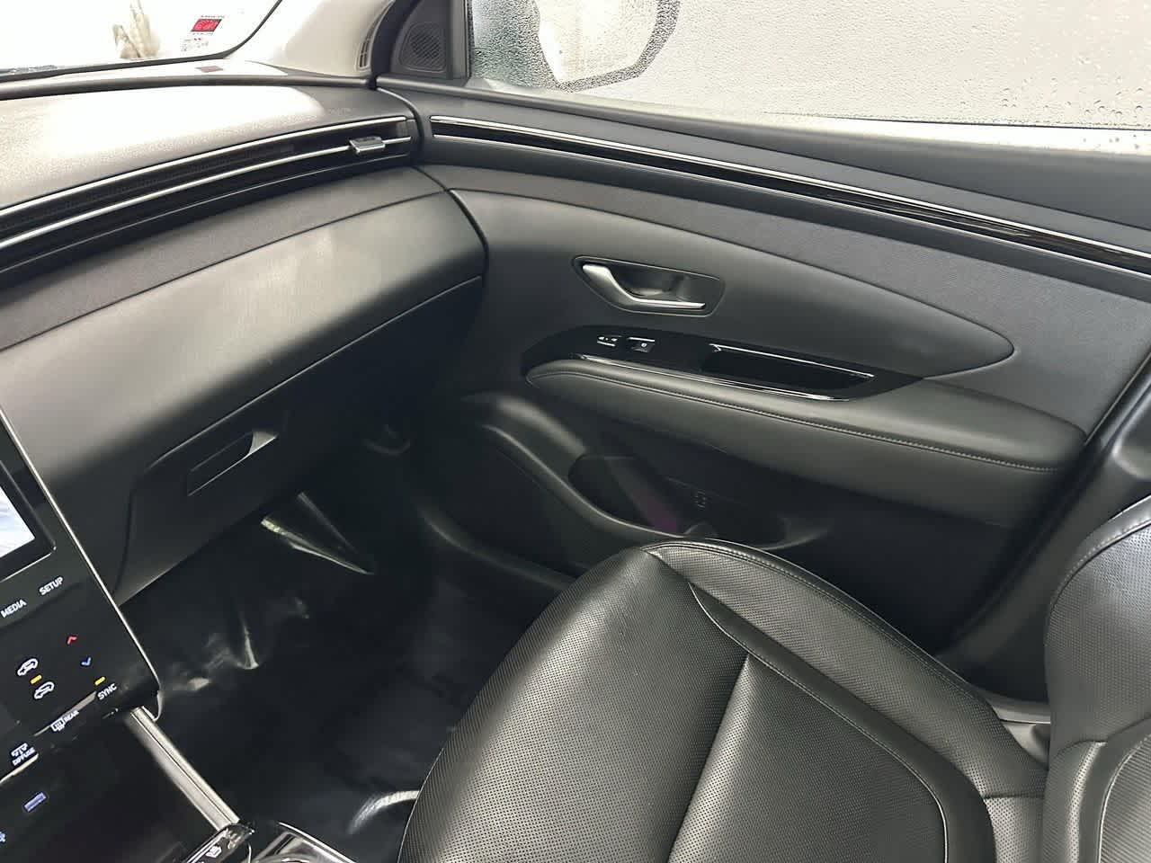 Thumbnail: 2023 Hyundai Tucson - 24